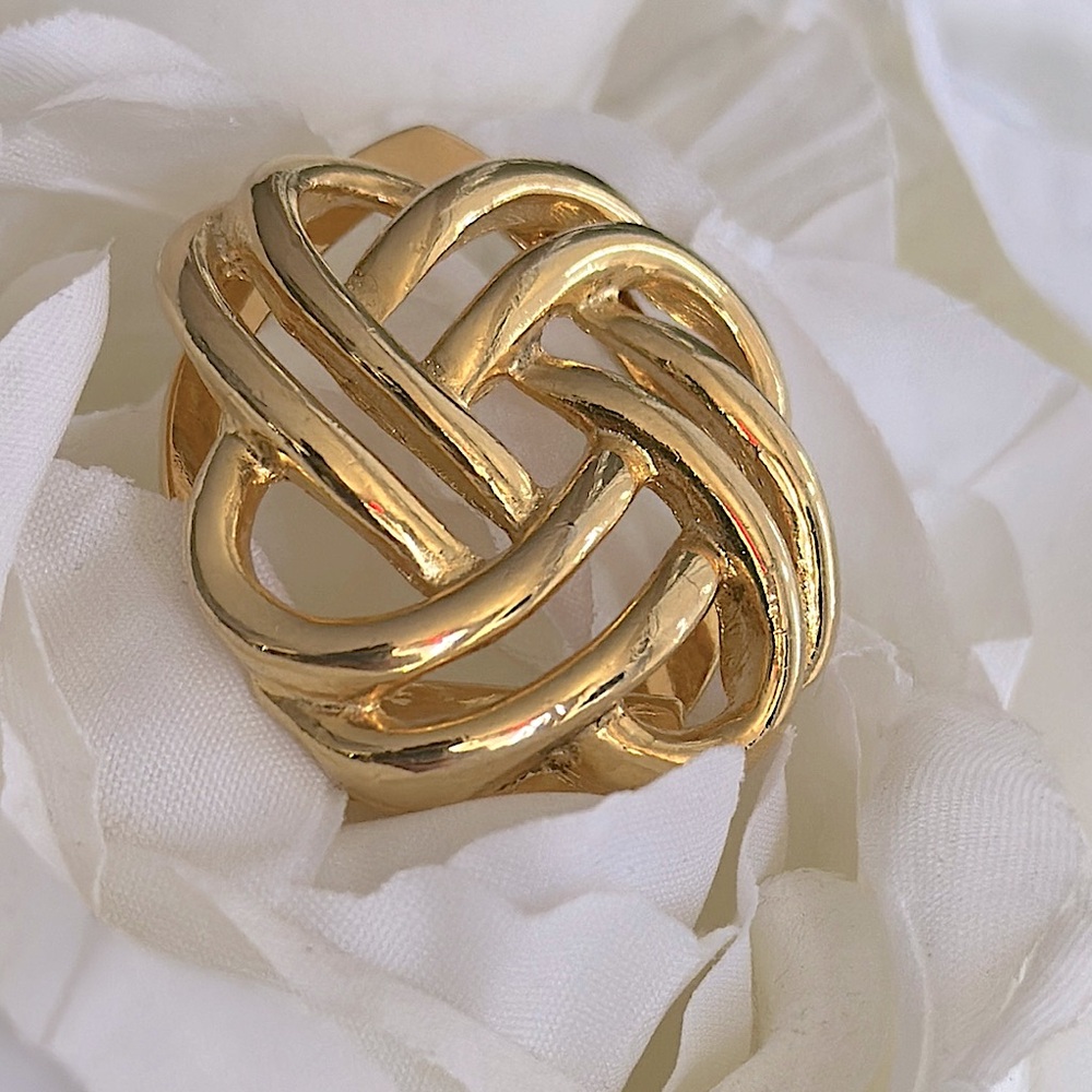 Estate Lieba USA Gold Plated Knot Fur Clip | Sweater/Scarf Clip Brooch GUC